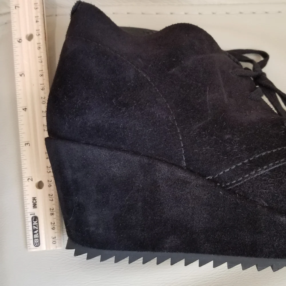 Pedro Garcia black suede leather wedge  boo